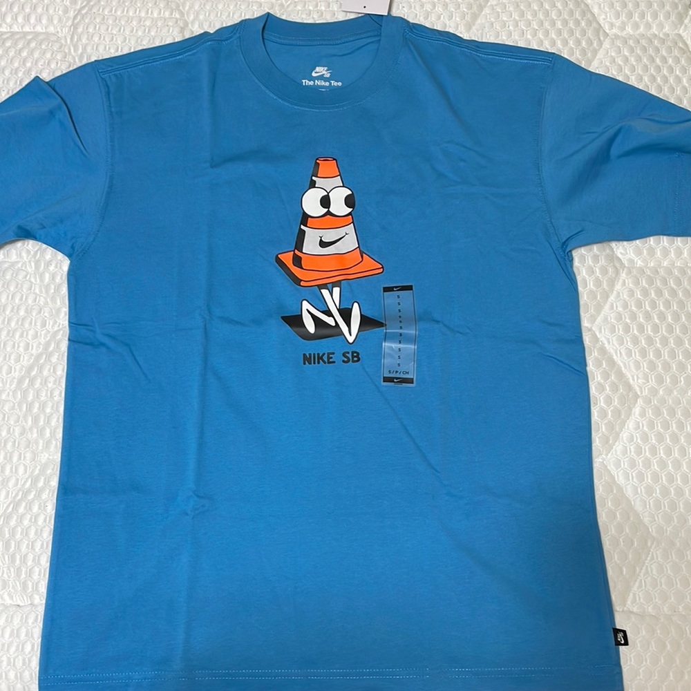 Nike SB Blue Tee with Fun Graphic